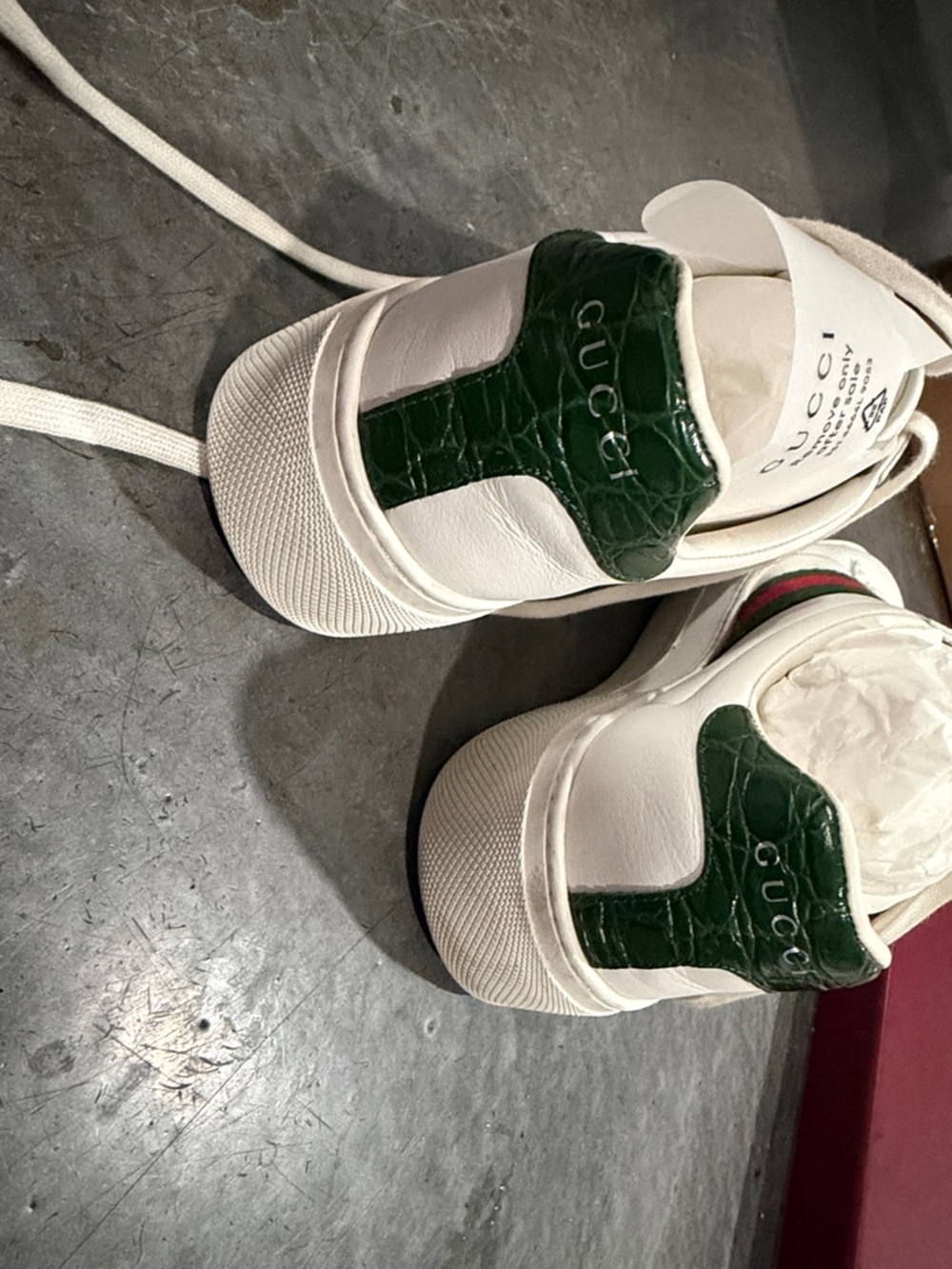 Gucci White Leather Low-Top with Green & Red Stripe Gucci Ace platform sneaker - Picture 5 of 10